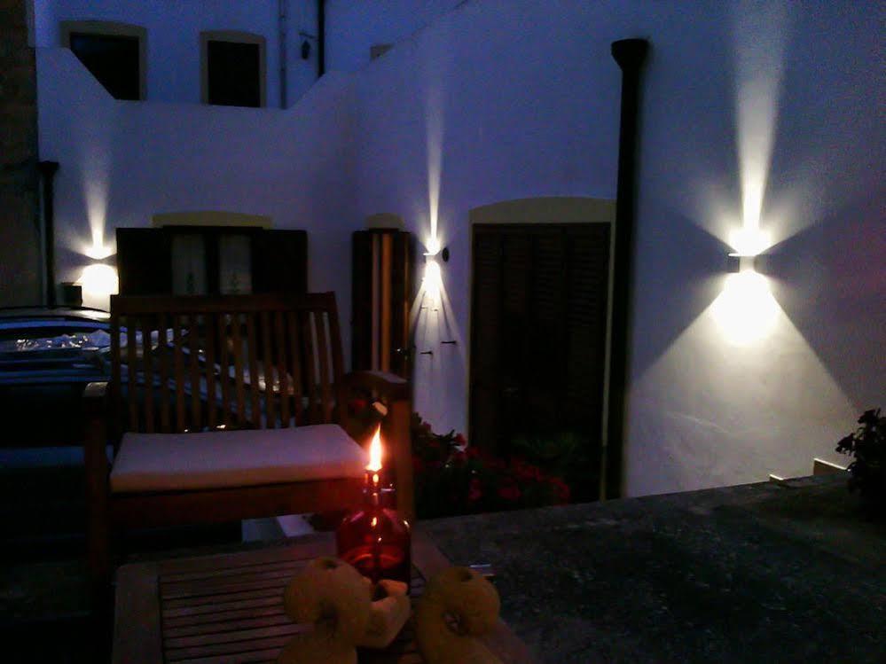 Bianco Sale Trapani Bed & Breakfast Rilievo Bagian luar foto